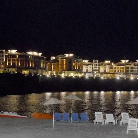 Apartmán Marina Cape - Apartment,studio Acheloj